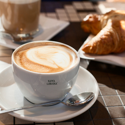 Cappuccino z Kawy Winna Góra
